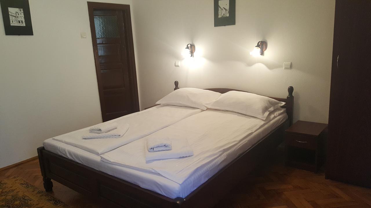 Pensiunea Podul Minciunilor Sibiu Bagian luar foto